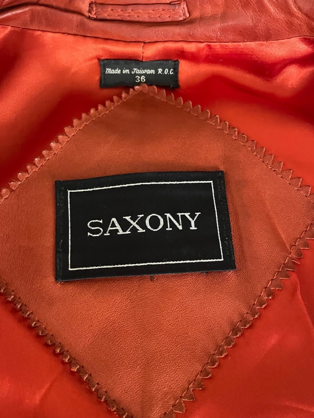 Vintage Saxony Burnt Orange Leather Blazer with Patch Pockets, Men's 36 - Picture 4 of 12